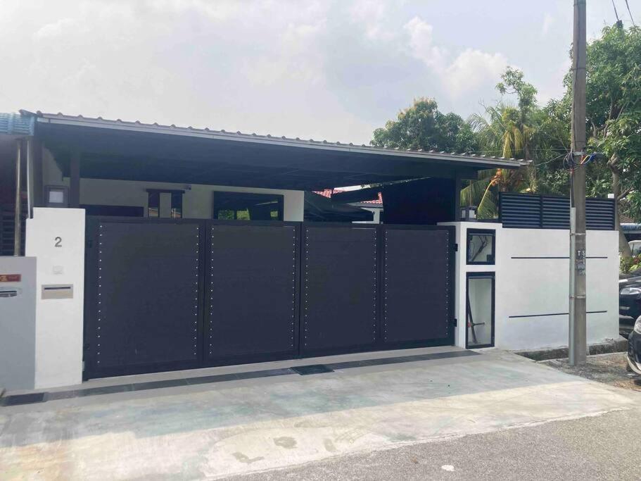 Abbie'S Private Pool Villa Bukit Mertajam Penang Exterior foto